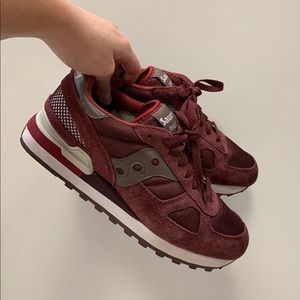 Saucony Shadow Maroon Tennis Shoes